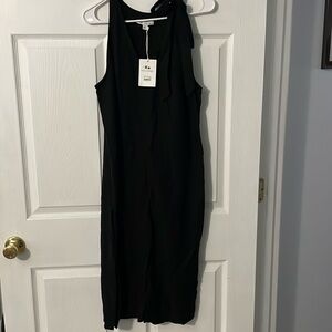 Black V Neck Tie Shoulder Dress size M